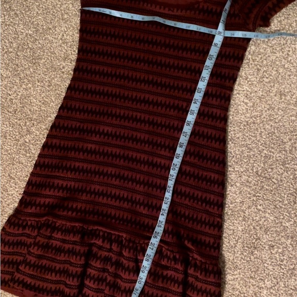 Dress - Picture 1 of 5